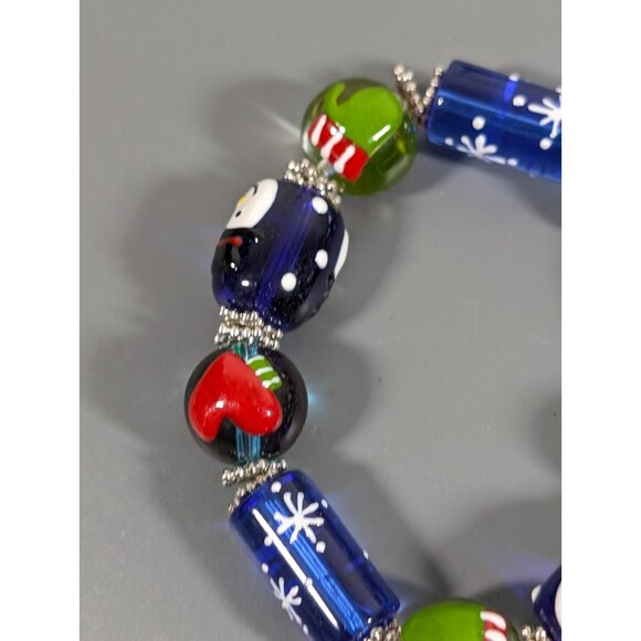 Winter Holiday Glass Stretch Bracelet Blue Green Red Heart Snowman Painted 6.5" - Picture 7 of 8